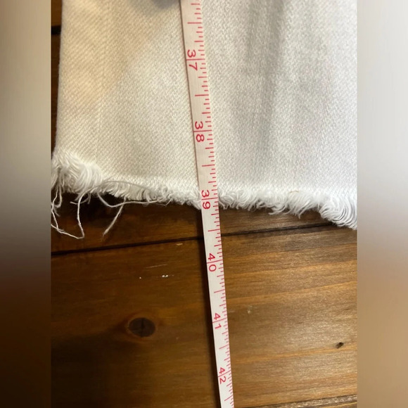 John Elliot Womans distressed raw hemmed skinny jeans color white size 26 - Picture 8 of 8